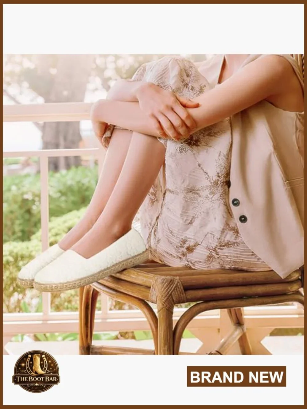 Women's Flats with Embroidered Lace, Breathable Ballet Dress Shoes